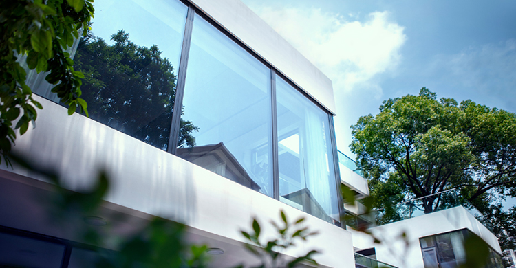 沈阳系统窗厂家解析门窗的抗寒性能